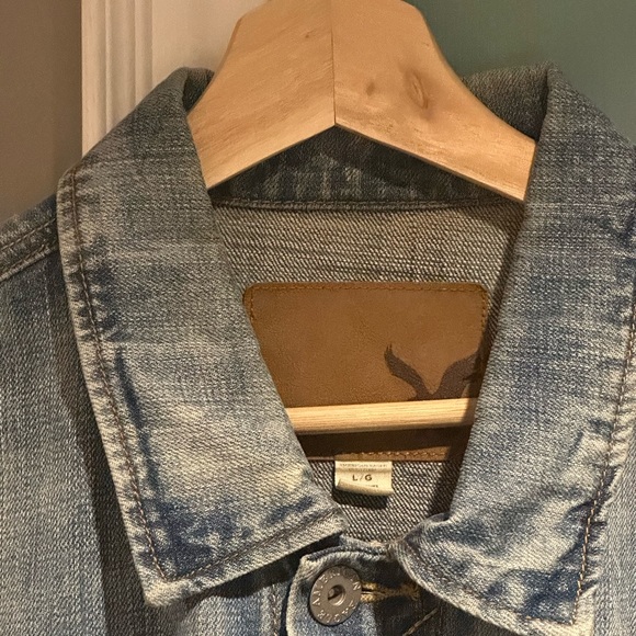 AE DENIM JACKET - Picture 2 of 3